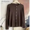 Cardigan retro estilo coreano azul marinho de botões únicos com trança e mangas compridas para mulheres, um top de nicho de alta qualidade para usar no outono