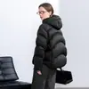 Abrigo acolchado de alta gama con capucha 90% plumón de pato blanco para mujer, Tendencia de moda de invierno 2026 Chaqueta estilo capa extragrande