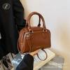 Bolso de Mano para Commuter Otoño e Invierno para Mujer 2026 Nuevo Estilo Bolso Cruzado de Gama Alta Bolso Tipo Bowling de Cuero con Cera de Aceite Retro