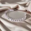 Moda Europeia e Americana Pulseira de Metal Aço Titânio para Mulheres com Design Geométrico Diamante Fivela de Mola Pulseira Recortada Série de Emendas Multicamadas