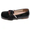 Sapatos Rasos Estilo Fada para Noite Femininos 2026 Primavera e Verão Novos com Pedrarias Bico Quadrado Rasos Couro Macio Solado Macio Sapatos Femininos Estilo Francês