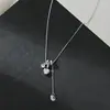 Cadena Elegante para Clavícula Bañada en Oro Real con Circonitas Microincrustadas para Mujer, Collar de Cadena con Colgante de Corazón y Borla de Diseño Exclusivo, Cadena de Suéter de Lujo Ligero