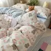 Conjunto de cama de algodão puro grau A para mães e bebês, com toque de nuvem, para dormir sem roupa, conjunto de capa de edredom e lençol de quatro peças com tema de desenho animado, ultra macio, conjunto de três peças para estudantes