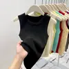 Chaleco de punto fino de color caramelo para mujer, con tirantes anchos, cubre los lados del pecho, top interior hecho de hilo de núcleo hilado