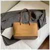 Bolso Tejido para Mujer 2025 Otoño Nuevo de Moda Estilo Coreano Bolso Tote Simple Gran Capacidad para Hombro Bolso de Cubo para Viajes