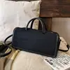 Nuevos dijes para bolso Otoño/Invierno 2026 Forma horizontal simple Bolso versátil de alta gama para mujer Bolso de mano vintage