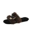 Pantuflas esponjosas estilo francés con hebilla para mujer, nueva colección otoño/invierno 2026, pantuflas de algodón slip-on chic y cómodas para casa