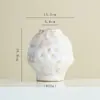 Vaso de Cerâmica Estilo Retrô com Acabamento Branco, Arranjo de Flores de Formato Único, Ornamento de Arte para Interior, Design Único, Decoração de Mesa para Interior