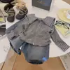 [Novidades de Primavera] Novo Top Casual de Gola Azul Marinho para Meninas da Primavera de 2026, Camiseta Versátil para Usar por Baixo