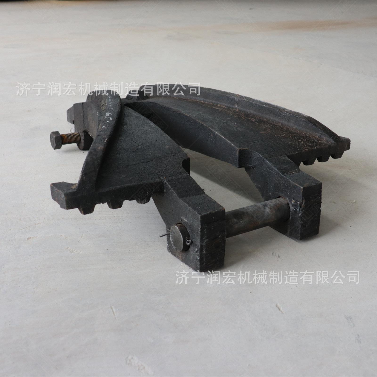 60轨人字形复轨器