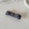 Presilha de Cabelo com Laço de Tecido Estilo Coreano com Toque de Luxo, Presilha Vertical Exquisita para a Parte de Trás da Cabeça, Presilha para Meio Preso Feminino, Acessório de Cabelo Presilha Bico de Pato, Modelo Novo
