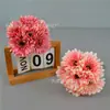 Ramo artificial de crisantemo africano atado a mano flor de seda de crisantemo fulang arreglo floral decoración floral para el hogar Flor de mano para novia