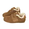 Moda Casual de Invierno 2025 Estilo Páramo Felpa Velcro Entrenamiento Alemán Cálido Planos Algodón que Aumenta la Altura para Mujeres