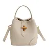 Bolso de Mujer Estilo de Alta Gama de Nicho 2026 Nuevo de Primavera Tendencia Versátil Bolso de Hombro Cruzado Bolso de Mano para Exteriores Bolso Cubo