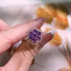 Anillo de Piedra de Cristal Natural con un Moderno Diseño de Racimo, Estilo de Nicho de Alta Gama, Anillo Ajustable de Plata S925, Adecuado para el Uso Diario y como Regalo