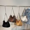 Bolso de Tote Retro para Viajes de Negocios para Mujer 2025 Otoño Nuevo de Moda Gran Capacidad Más Fácil de Combinar Estilo Occidental Casual Bolso de Hombro/Axila