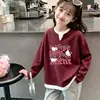 Camiseta Longa Elegante Nova para Meninas Primavera e Outono para Crianças de Meia-Idade e Mais Velhas Falsa Duas Peças Malha Waffle Casual Versátil Gola Redonda