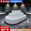 Vitrina de exhibición de muestras de sala de exposición de empresa con iluminación, forma redonda curva, diseño limpio y simple