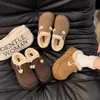 Medias Pantuflas de Suela Gruesa con Punta Abierta para Mujer Ropa de Exterior 2026 Otoño/Invierno Nueva Moda Celebridad de Internet Persona Perezosa Piel de Felpa Pantuflas de Algodón Birken