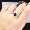 Explosiones al por mayor de fábrica anillo de zafiro natural plata S925 incrustado con la piedra principal 6*8 vendiendo Europa y Estados Unidos una generación de cabello