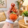 Producto Terminado Creativo: Llavero Colgante de Bolso de Ganchillo Naranja y Caqui de Hilo Tejido a Mano, Adorno Colgante Pequeño Tejido Regalo