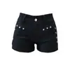 Sexy shorts de mezclilla negros ultra-cortos estilo americano para mujer, nuevo modelo de verano con remaches, tallas grandes, diseño adelgazante, hot pants que realzan la cadera