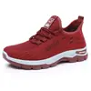 Zapatos para Mujer 2026 Nuevo Modelo Zapatos para Mujer Transfronterizos Tejido Volador Transpirables Estilo Pareja Zapatos Casuales Suela Suave Ligeros Transpirables Zapatos Deportivos