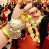 Llavero de cordero de dibujos animados lindo de oro puro 999, colgante de bolsa de oro, regalo para atraer la fortuna del año zodiacal