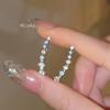 Novos Brincos de Fileira de Strass Super Brilhantes Curvos com Design Exquisito e Moderno Brincos Femininos de Alta Qualidade de Celebridade da Internet