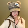 Boina de Peluche a Cuadros con Orejas de Oso Marrón para Mujer Otoño e Invierno Retro Más Fácil de Combinar Revela Rostro Lindo Pequeño Cálido Sombrero de Artista