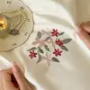 Ropa de cama fresca y delicada bordada 100% algodón, amigable con la piel y cálida, disponible en tamaños individual y matrimonial, tela de algodón puro cepillado, un juego de tres o cuatro piezas, con diseño de flor de jazmín