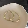 Brincos Circulares Elegantes Estilo Hong Kong Retro para Mulheres Leve Luxo High-end Moda Brincos Design de Nicho Único Versátil