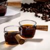 Copo pequeno de leite de vidro borossilicato transparente de alta qualidade, copo pequeno de café, jarra pequena de leite para suco de vidro transparente com alça de madeira criativa para uso doméstico