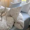 Novo Conjunto de Roupa de Cama Macio e Fofo de Algodão de Quatro Peças 2026, Conjunto de Roupa de Cama Artístico Fresco e Fofo para Estudantes de Três Peças