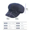 Nova boina de brim jeans retrô britânica com logo de metal, aba grande, afina o rosto, para mulheres, chapéu de artista com textura de sarja para outono