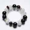 [Leyendo a la luz de la lámpara] Pulsera de Cristal de Granate Natural para Mujer La más fácil de combinar Pulsera de Ojo de Tigre Rojo Copo de Nieve Fantasma Venta al por mayor