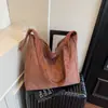 Bolsa de Novo Estilo com Grande Capacidade, Camurça Retrô, Bolsa de Ombro Casual da Moda, Design de Nicho, Bolsa Tote Estilo Preguiçoso