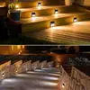 Luzes de jardim movidas a energia solar para uso doméstico, luzes de degrau à prova d'água para layout de jardim de varanda externa, decoração de paisagem de terraço, arandelas de parede