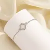 Pulsera Nueva Simple de Trébol de Cuatro Hojas de la Suerte 2025 para Mujer Estilo Francés Dulce Alto Nivel Zirconia Hueca Flor de Cuatro Hojas