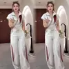Conjunto de Roupa da Moda para Mulheres, Estilo Coreano, Estilo Esportivo Casual de Alta Qualidade, Conjunto de Duas Peças com Calça de Perna Larga de Manga Curta Listrada, Tendência
