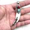 Colar com Pingente de Dente de Lobo em Aço Titânio com Incrustação de Prata Tibetana, Dente de Cão Preto Mastim Tibetano Genuíno, Joia Tendência Cool com Declaração de Personalidade para Homens e Mulheres