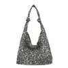 Bolsa de lona popular estilo coreano con estampado de leopardo, moderna, retro, casual, de gran capacidad, versátil para ir al trabajo, bolso de hombro o debajo del brazo