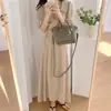 Nuevo Estilo de Verano Chic Coreano Diseño Francés Sentido del Temperamento Cuello en V Atado Cintura Ceñida Solapa Vestido Midi