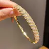 Pulseira com Fivela de Encaixe em Forma de Cobra Banhada a Ouro Real 18K Moda Retrô Pulseira Elegante Luxo Acessível Joias de Alta Qualidade para Mulheres