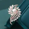 Broches de Alta Qualidade, Pins de Peito Femininos Modernos e Luxuosos, Acessórios Elegantes Versáteis de Nicho para Ternos
