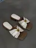 Sandálias Quadradas de Couro de Cabra com Design de Nicho Francês para Mulheres 2025 Nova Coleção Verão Salto Grosso Salto Médio Sandálias de Uma Tira