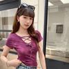 Foto Real de Camiseta de Tirantes con Cuello en V y Hombro Derecho Descubierto de Manga Corta para Mujer Verano 2025 Nuevo Diseño Top Corto Ajustado