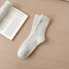 Calcetines de vellón de coral sin pelusa transfronterizos para hombre y mujer, calcetines de vellón de color liso, media caña, cálidos para dormir, calcetines de piso