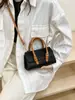 Bolsa de Mão Infantil Bebê Cor Sólida Retrô Platina Porta-Moedas Estiloso Bolsa Transversal da Menina para Sair Versátil Fashion