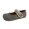 Zapatos Mary Jane de lunares estilo francés para mujer, nueva colección otoño 2026, con diseño de encaje calado, adornos de perlas y cierre de velcro, adecuados para usar como zapatos exteriores